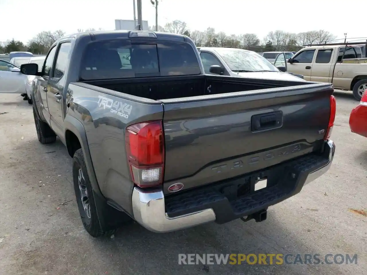 3 Photograph of a damaged car 3TMCZ5ANXKM219543 TOYOTA TACOMA 2019