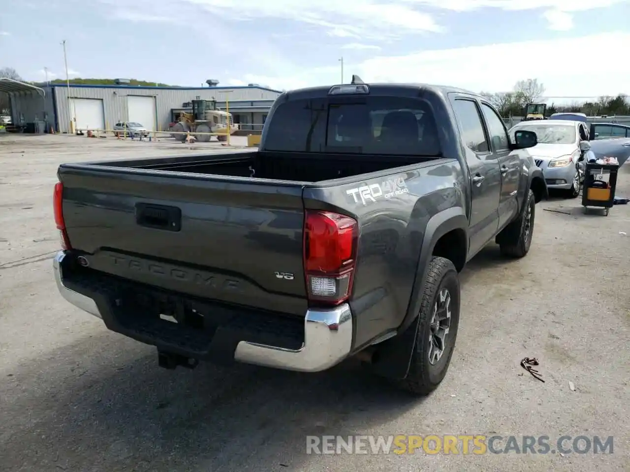 4 Photograph of a damaged car 3TMCZ5ANXKM219543 TOYOTA TACOMA 2019