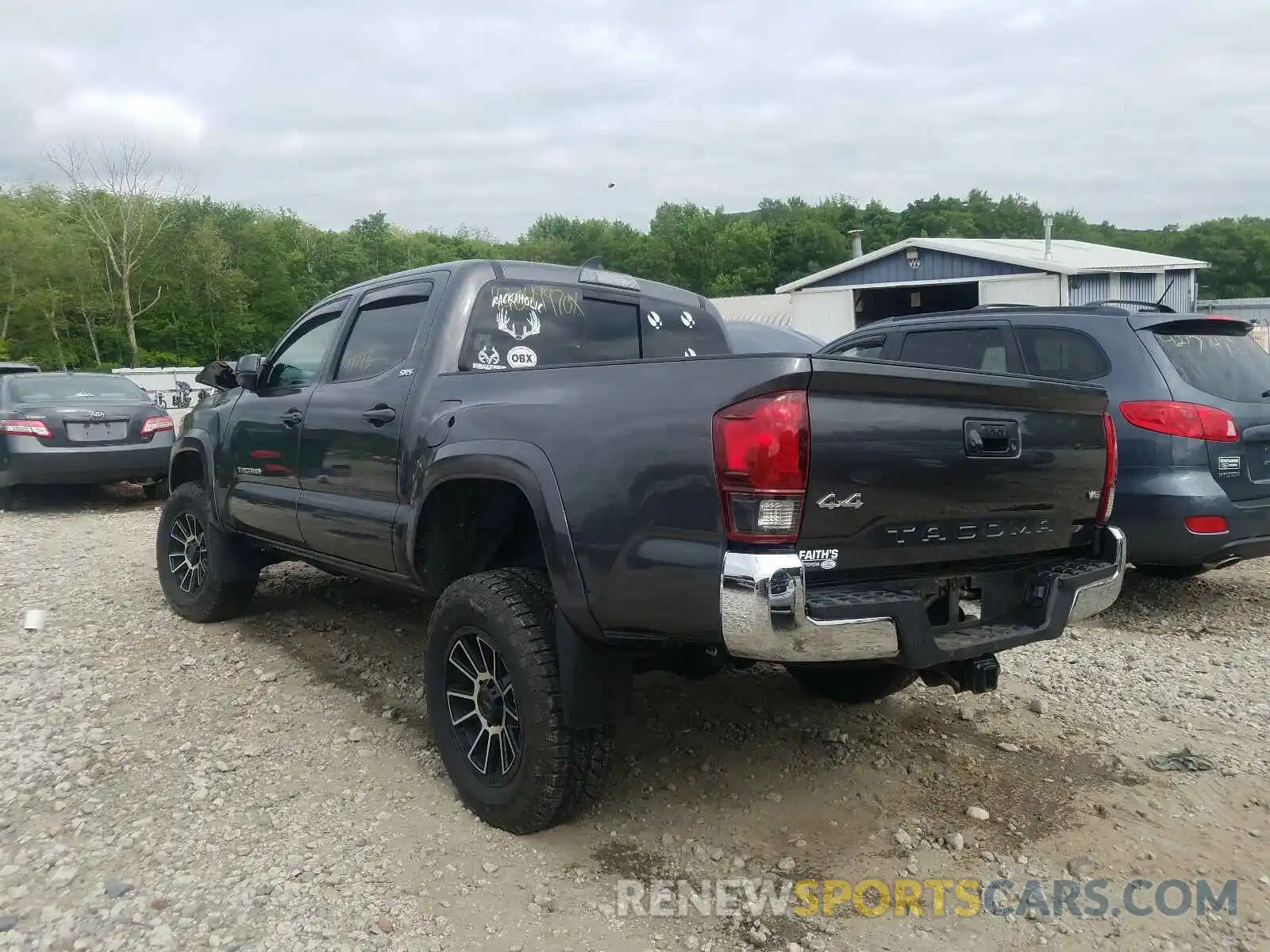 3 Photograph of a damaged car 3TMCZ5ANXKM219767 TOYOTA TACOMA 2019