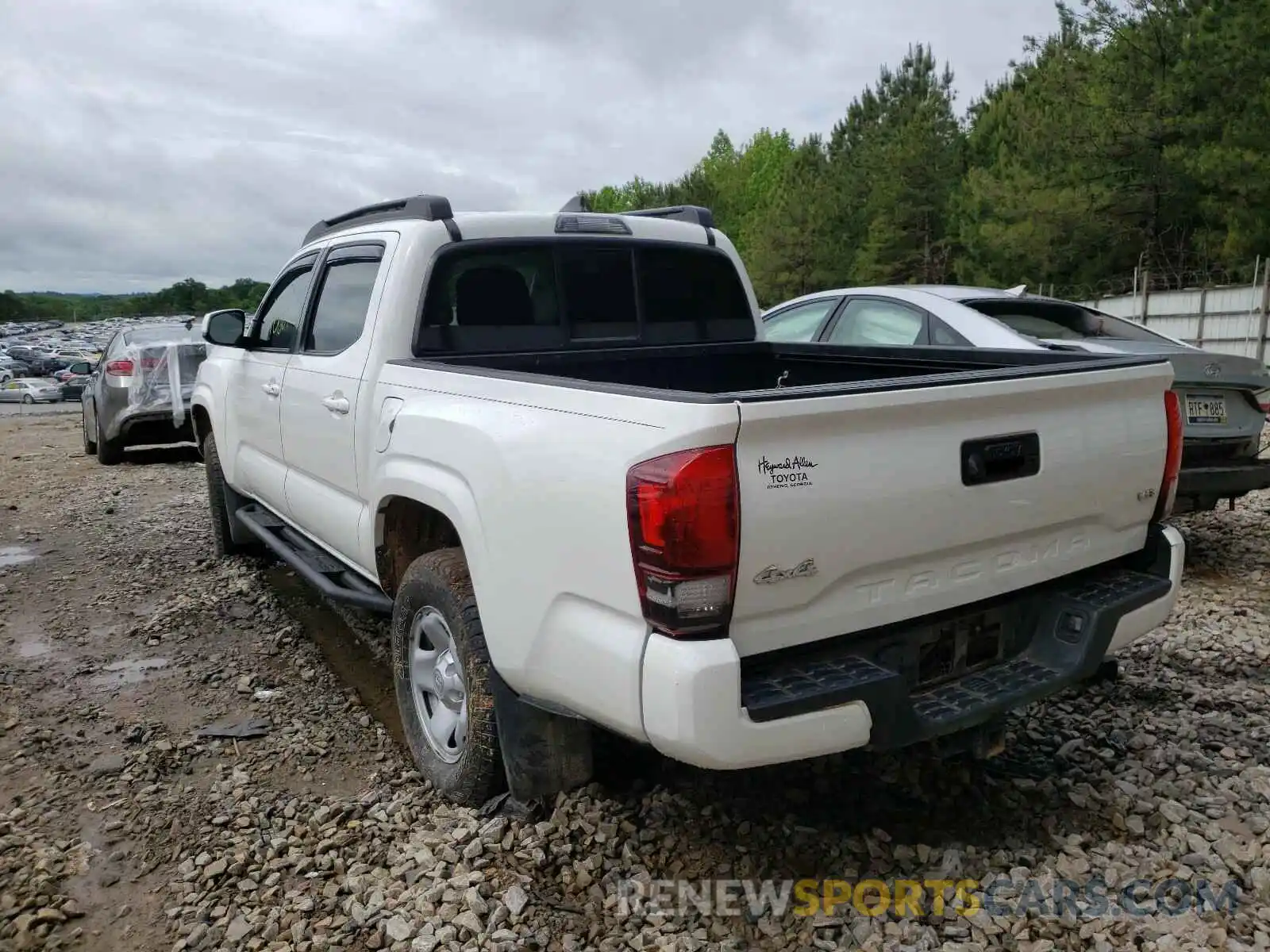 3 Photograph of a damaged car 3TMCZ5ANXKM220191 TOYOTA TACOMA 2019