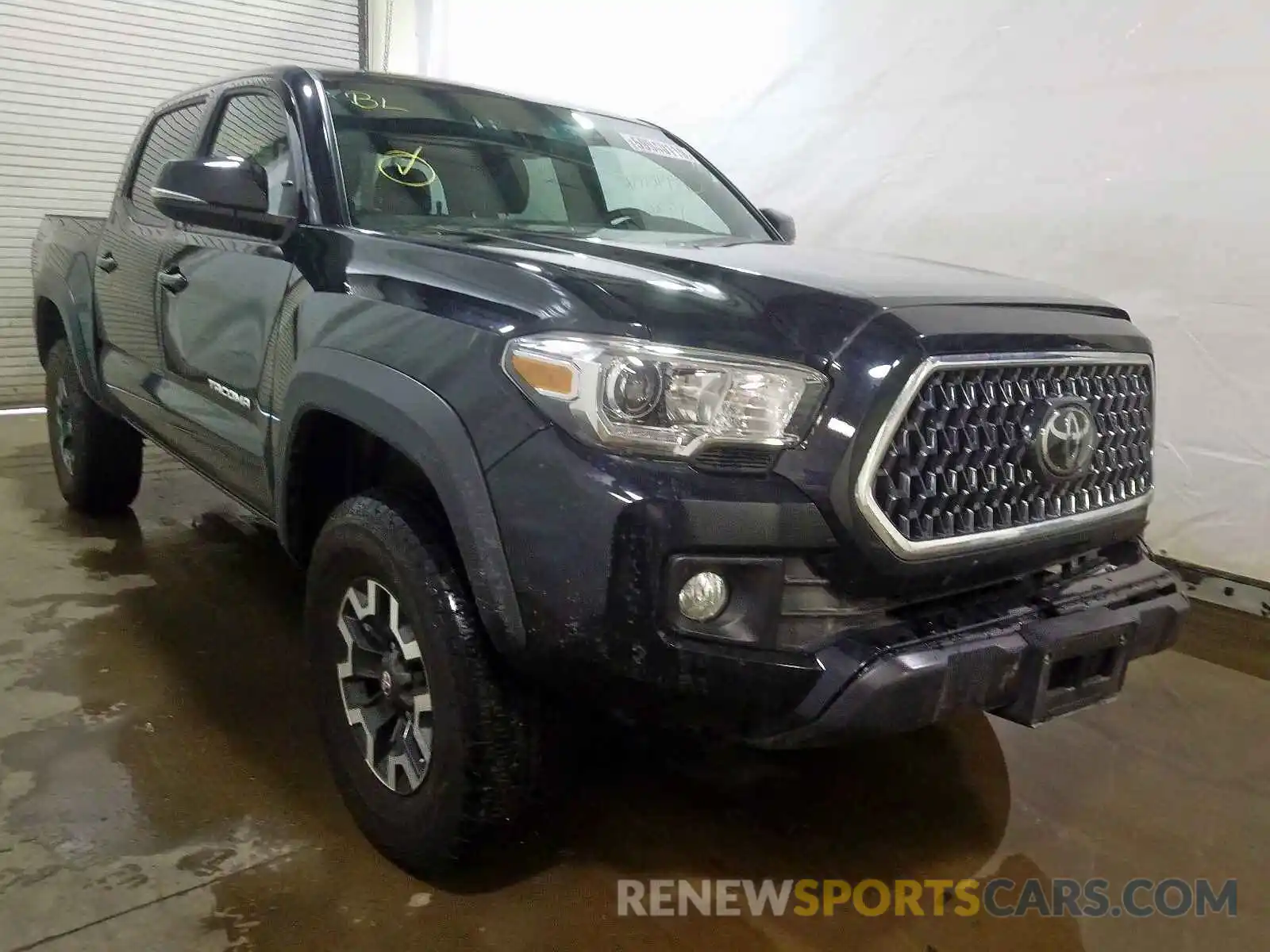 1 Photograph of a damaged car 3TMCZ5ANXKM221437 TOYOTA TACOMA 2019