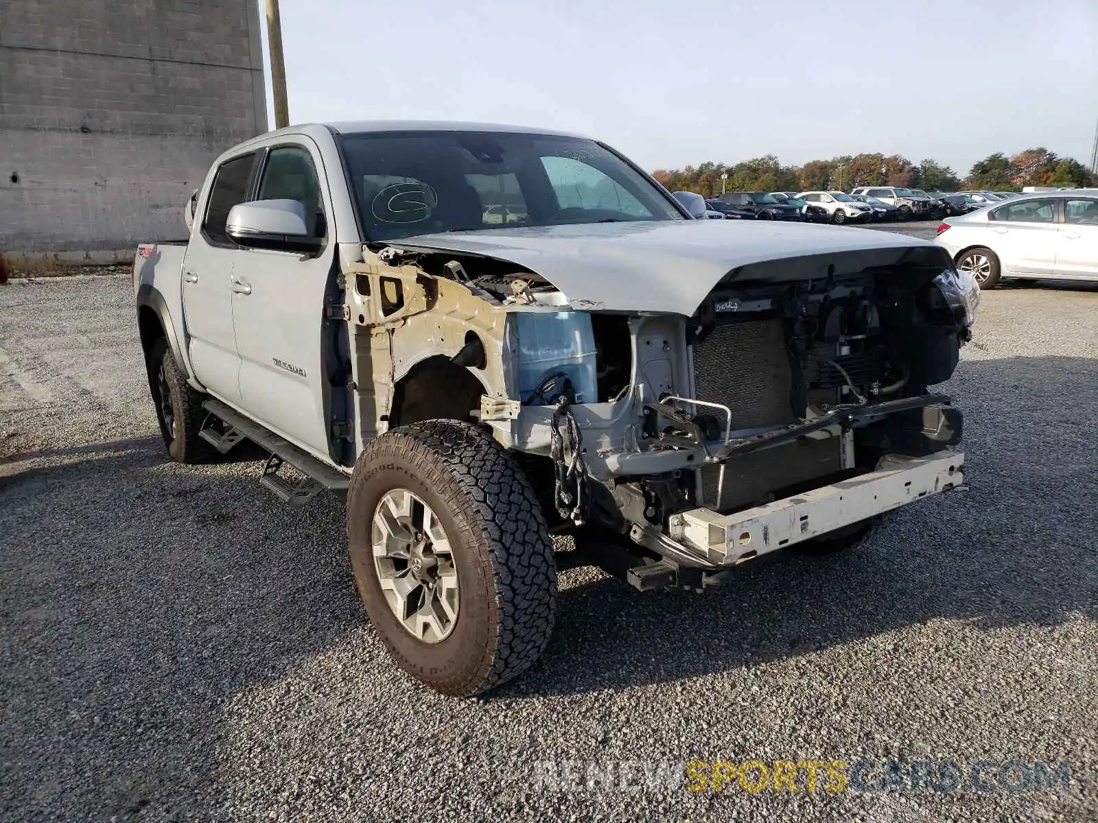 1 Photograph of a damaged car 3TMCZ5ANXKM224984 TOYOTA TACOMA 2019