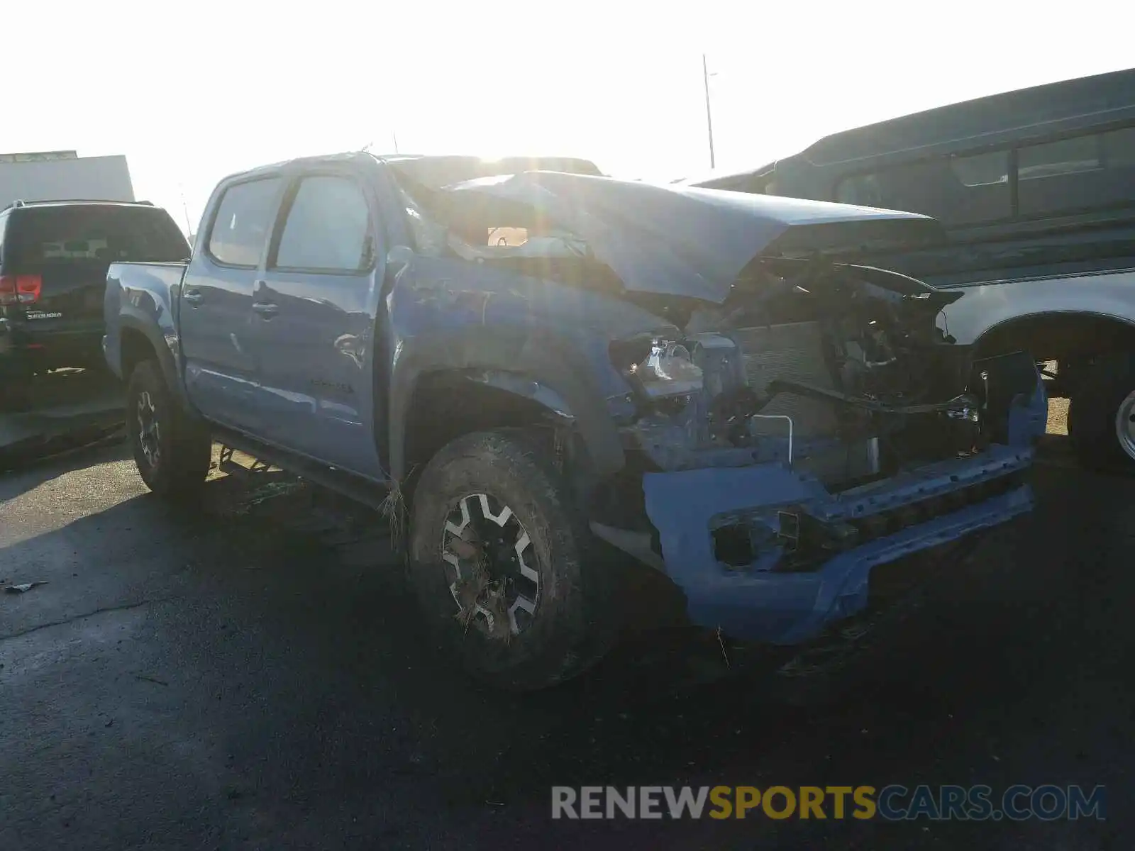 1 Photograph of a damaged car 3TMCZ5ANXKM225150 TOYOTA TACOMA 2019