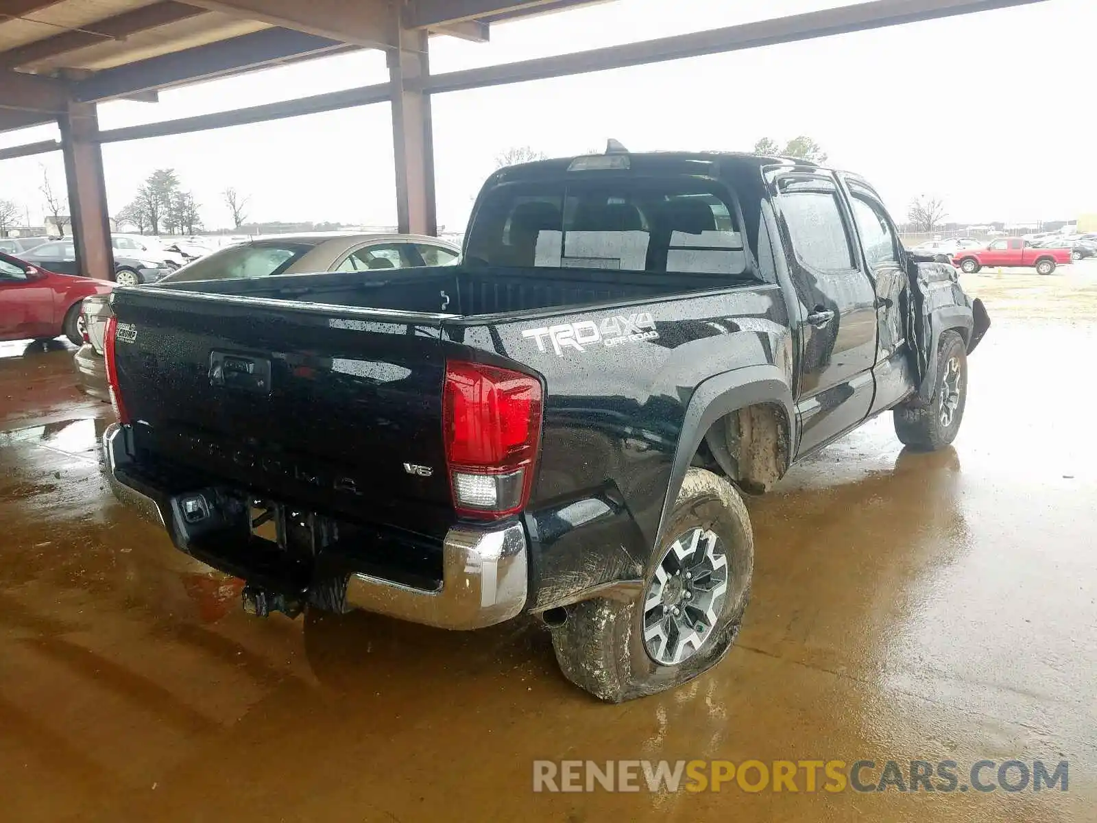 4 Photograph of a damaged car 3TMCZ5ANXKM233541 TOYOTA TACOMA 2019