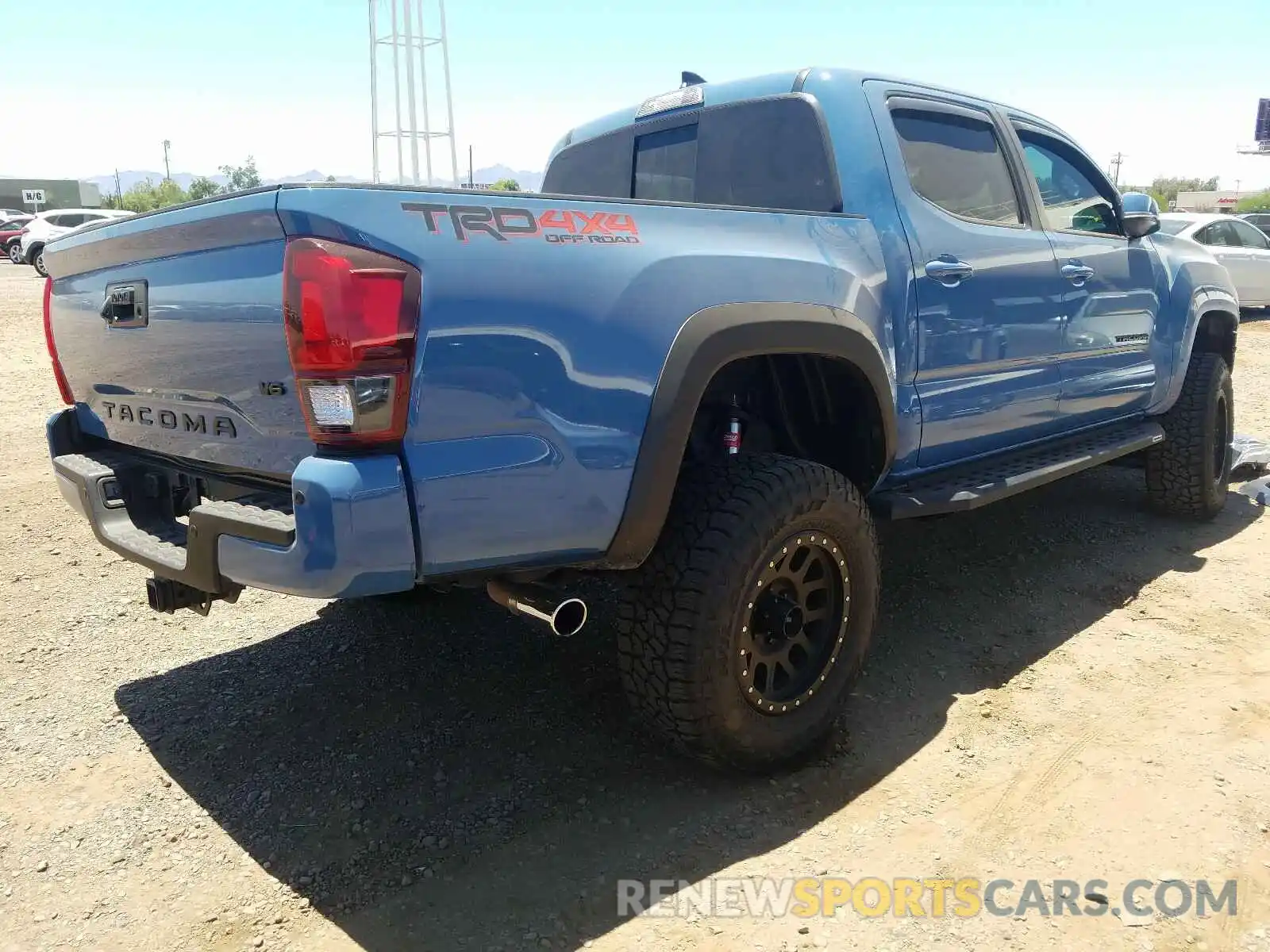 4 Photograph of a damaged car 3TMCZ5ANXKM239131 TOYOTA TACOMA 2019