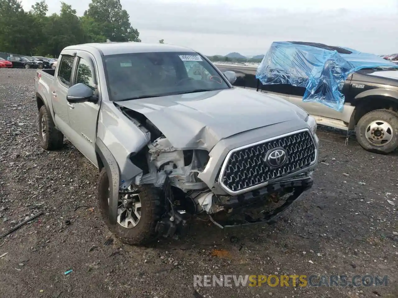 1 Photograph of a damaged car 3TMCZ5ANXKM239842 TOYOTA TACOMA 2019