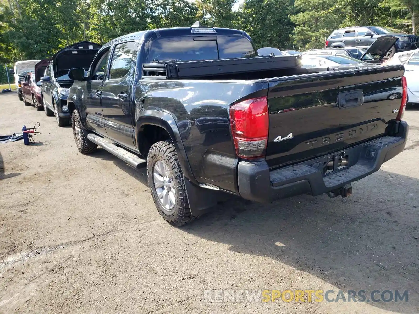 3 Photograph of a damaged car 3TMCZ5ANXKM240943 TOYOTA TACOMA 2019