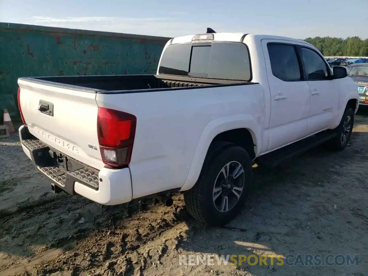 4 Фотография поврежденного автомобиля 3TMCZ5ANXKM244958 TOYOTA TACOMA 2019