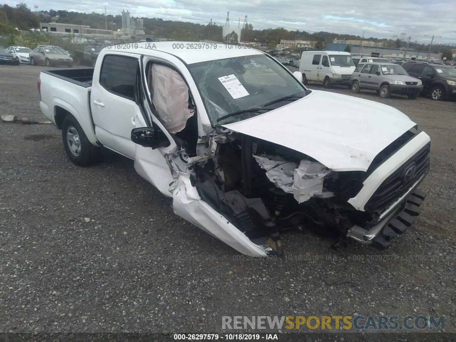 1 Photograph of a damaged car 3TMCZ5ANXKM247911 TOYOTA TACOMA 2019