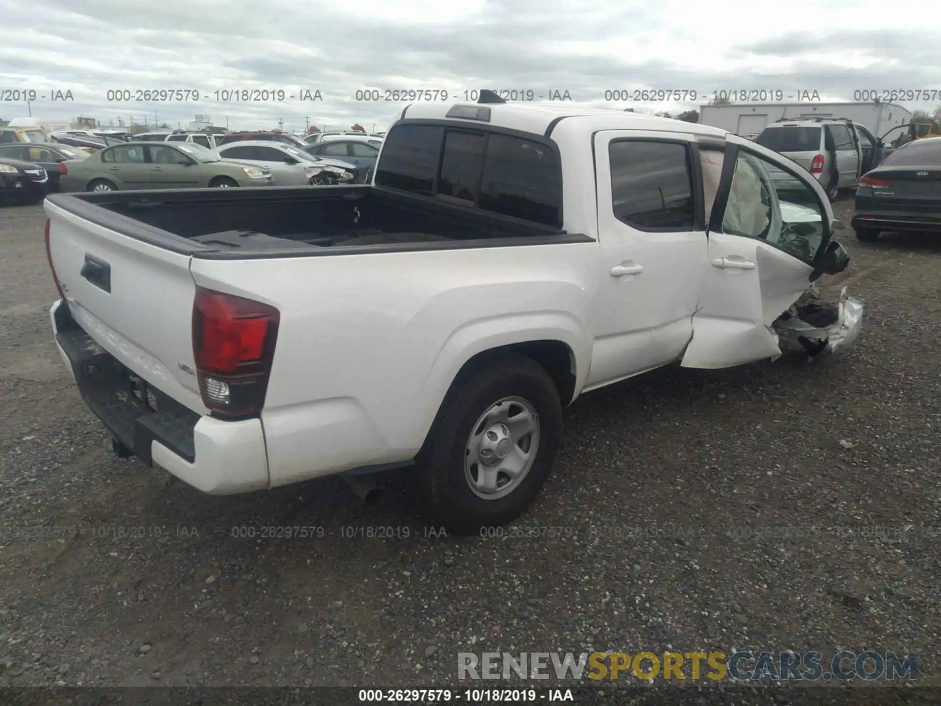 4 Photograph of a damaged car 3TMCZ5ANXKM247911 TOYOTA TACOMA 2019