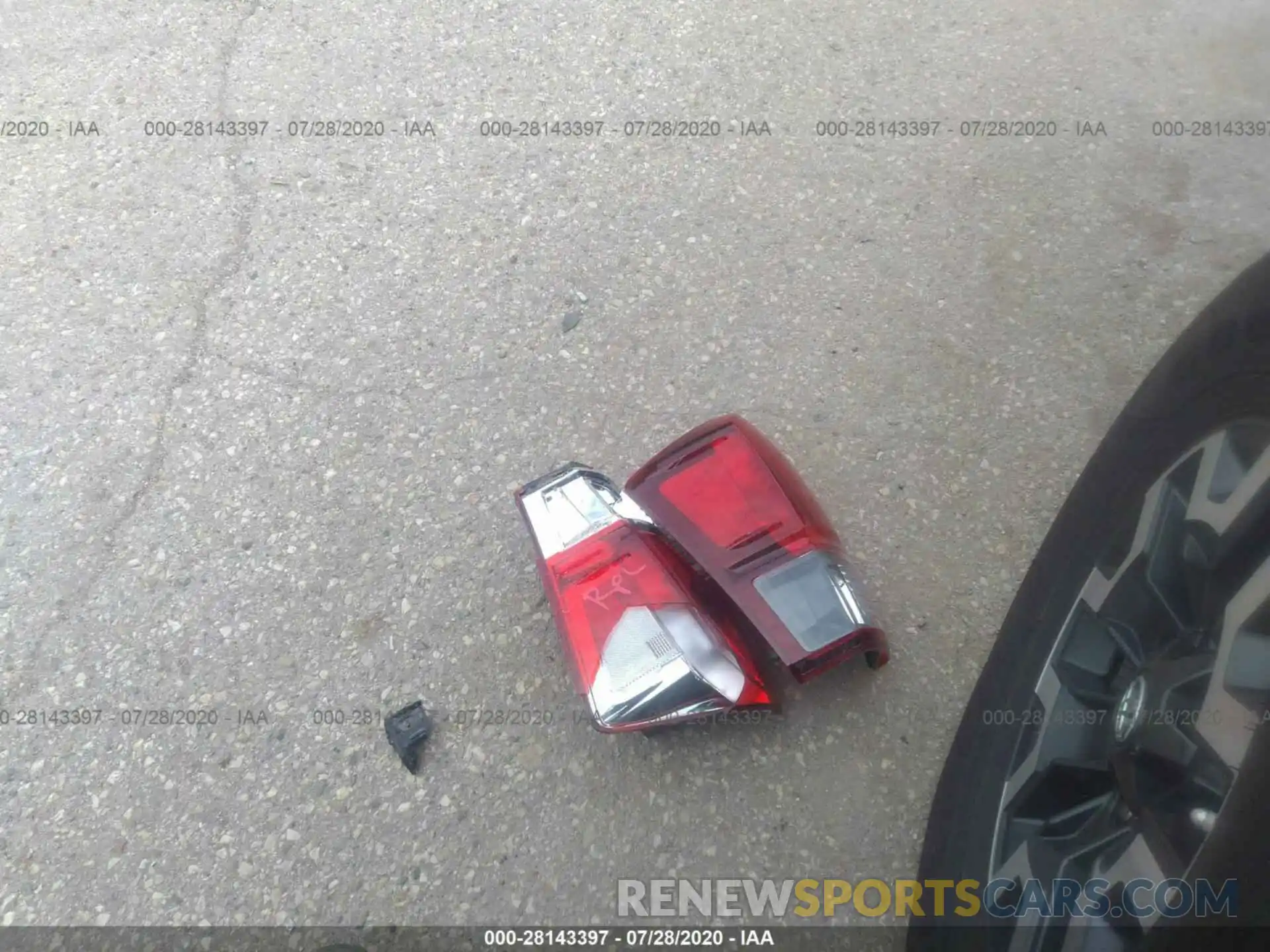 12 Photograph of a damaged car 3TMCZ5ANXKM258049 TOYOTA TACOMA 2019