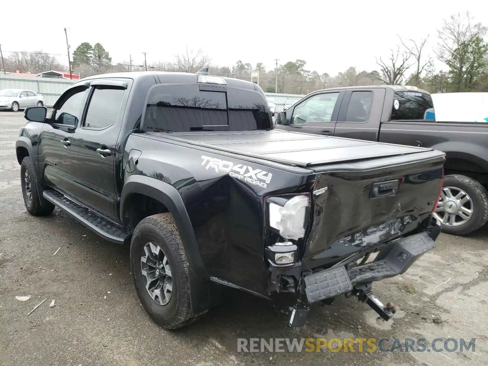 3 Photograph of a damaged car 3TMCZ5ANXKM259945 TOYOTA TACOMA 2019