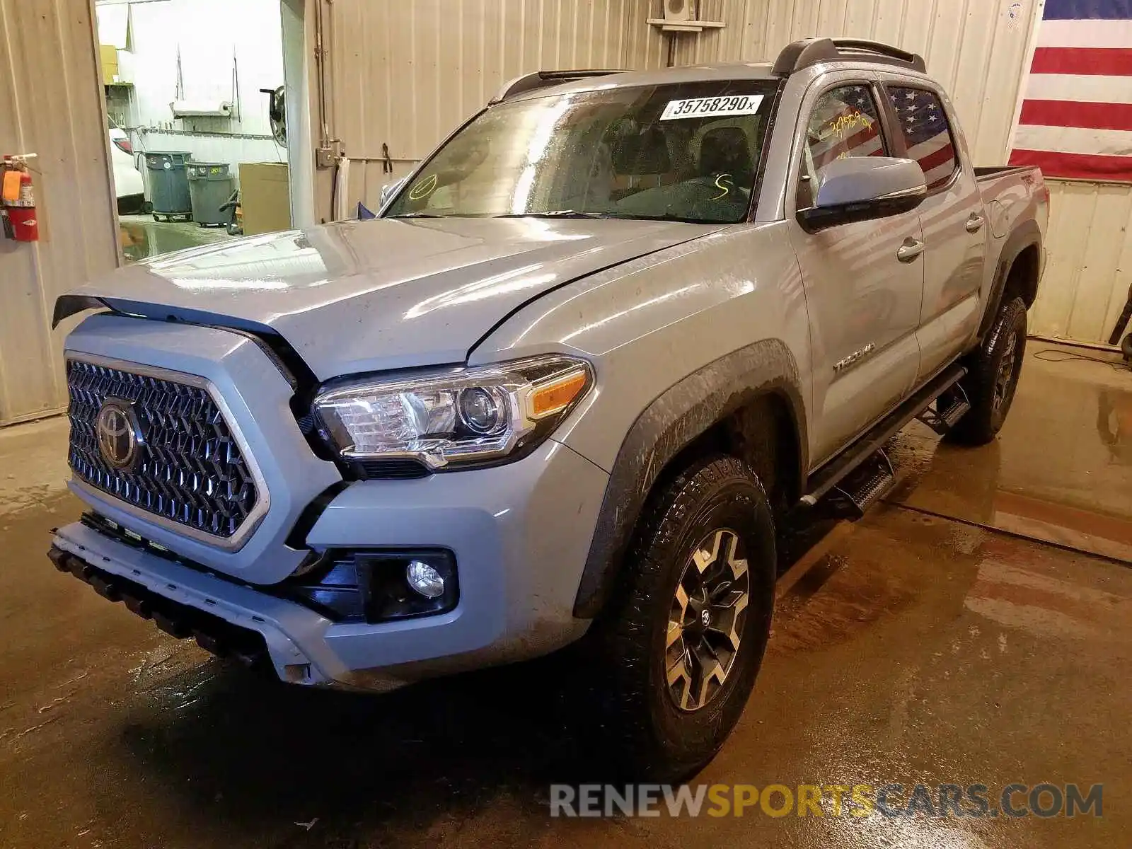 2 Photograph of a damaged car 3TMCZ5ANXKM270301 TOYOTA TACOMA 2019