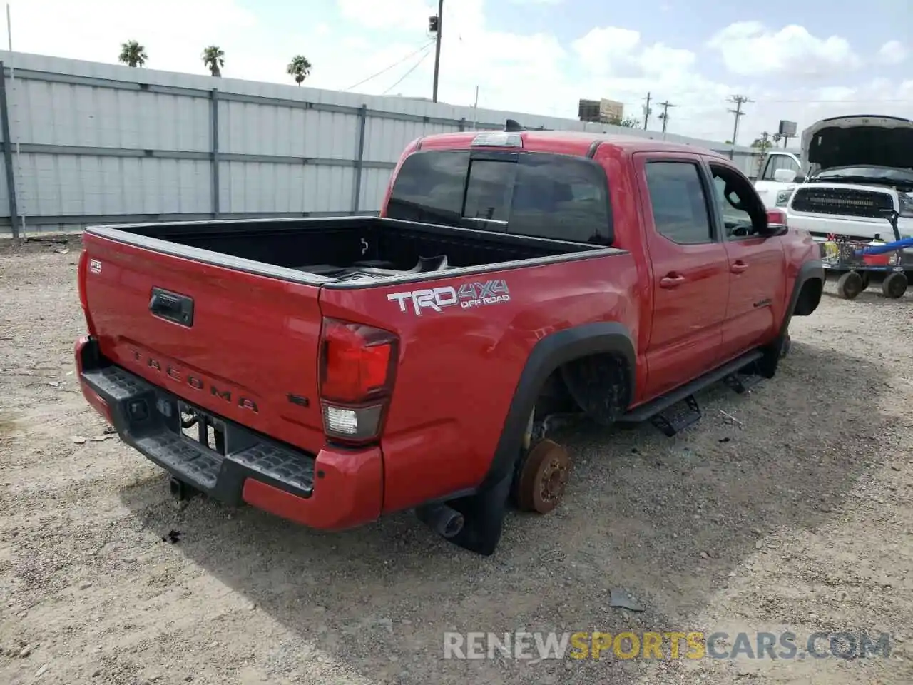 4 Фотография поврежденного автомобиля 3TMCZ5ANXKM270508 TOYOTA TACOMA 2019