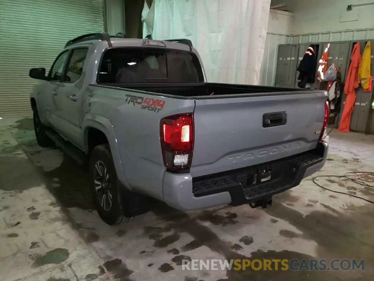 3 Photograph of a damaged car 3TMCZ5ANXKM275708 TOYOTA TACOMA 2019