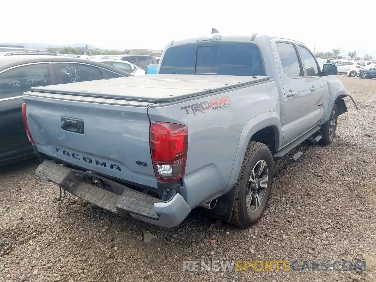 4 Photograph of a damaged car 3TMCZ5ANXKM279337 TOYOTA TACOMA 2019