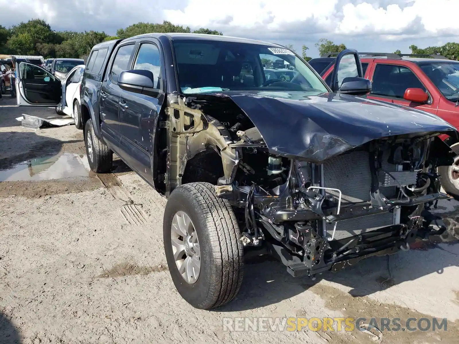 1 Photograph of a damaged car 3TMCZ5ANXKM279967 TOYOTA TACOMA 2019