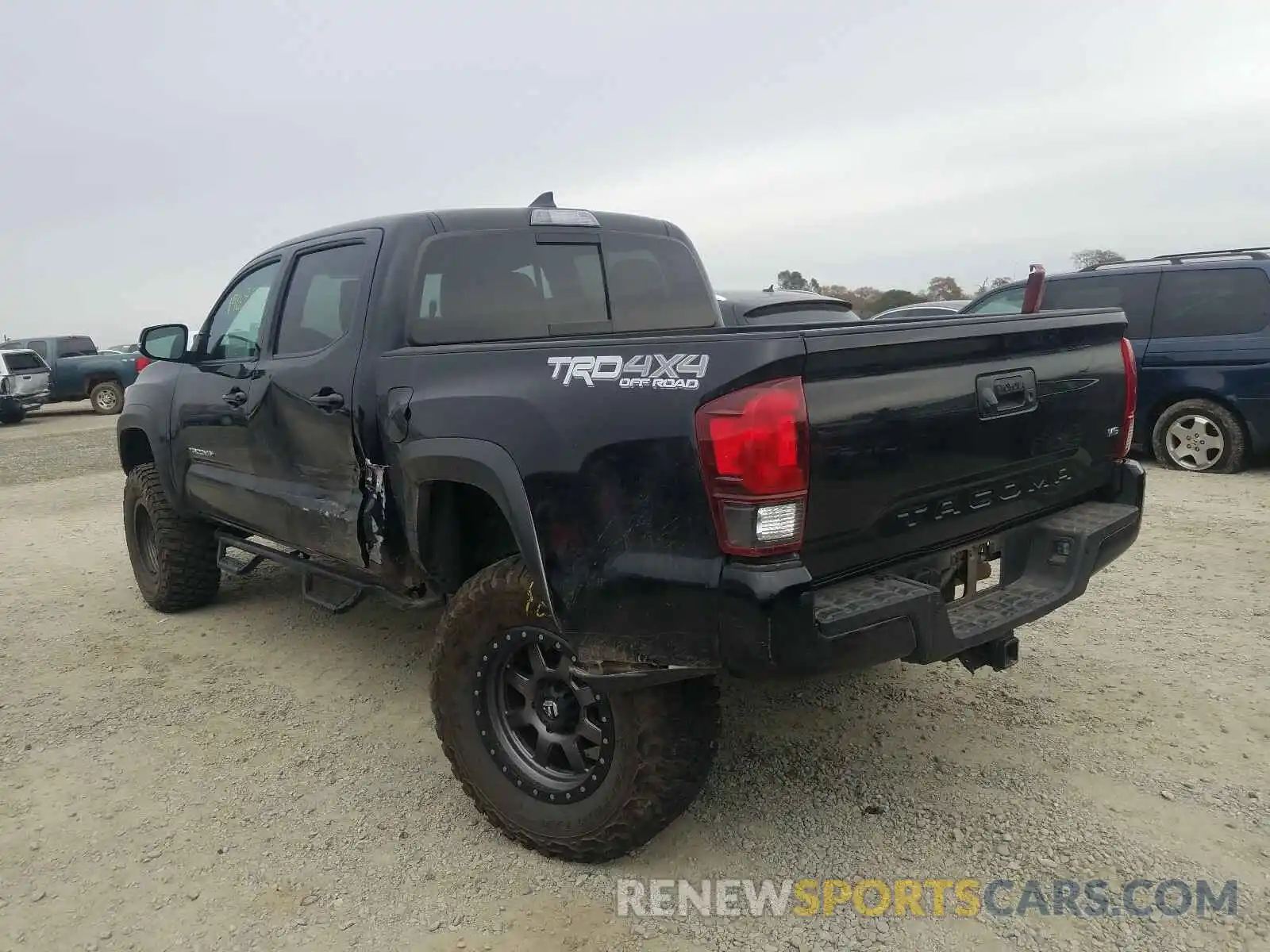 3 Photograph of a damaged car 3TMCZ5ANXKM282268 TOYOTA TACOMA 2019