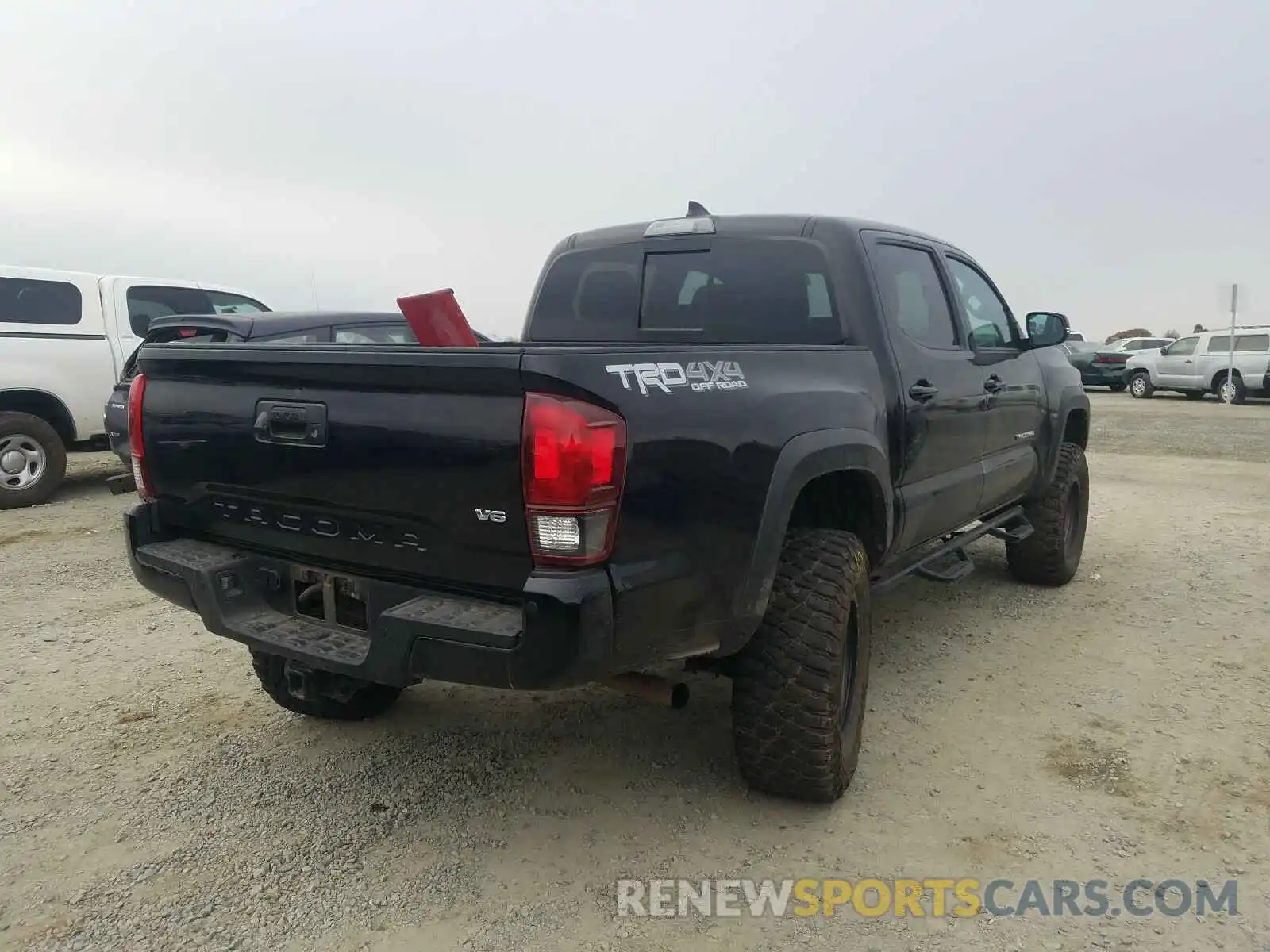 4 Фотография поврежденного автомобиля 3TMCZ5ANXKM282268 TOYOTA TACOMA 2019