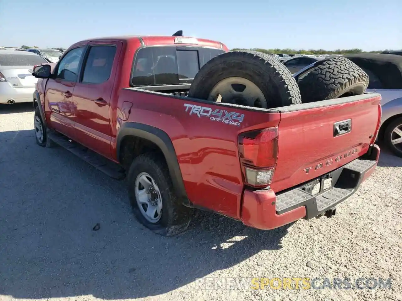 3 Photograph of a damaged car 3TMCZ5ANXKM282318 TOYOTA TACOMA 2019