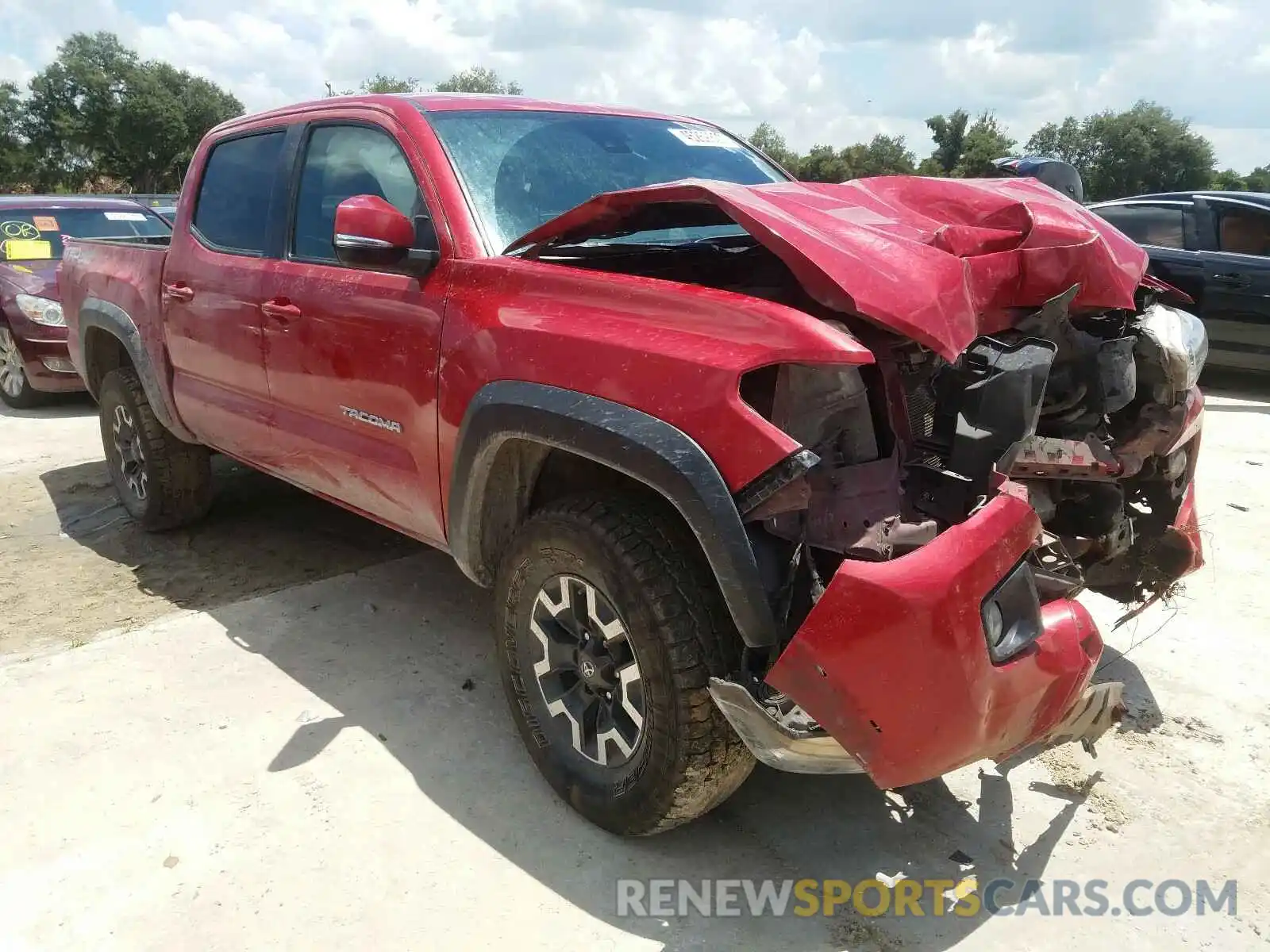 1 Photograph of a damaged car 3TMCZ5ANXKM283372 TOYOTA TACOMA 2019