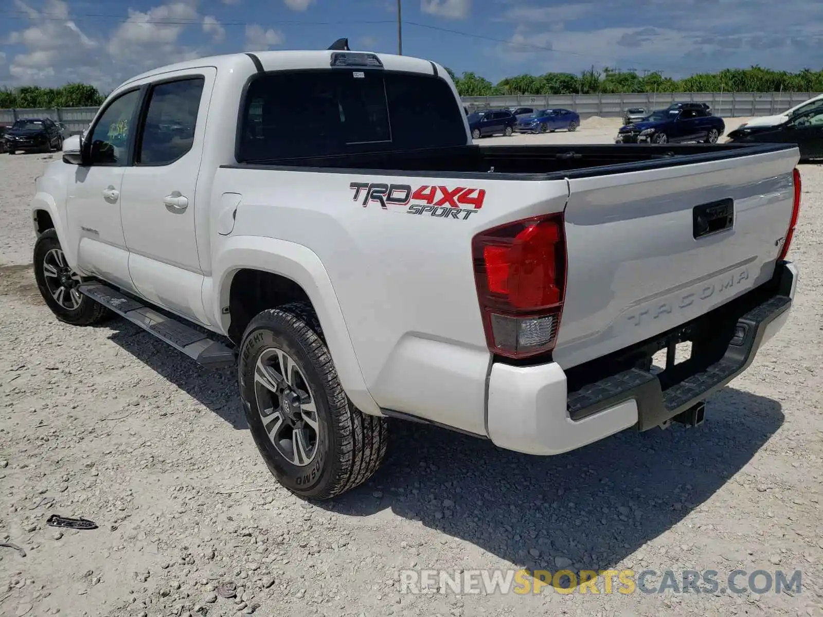 3 Photograph of a damaged car 3TMCZ5ANXKM284389 TOYOTA TACOMA 2019