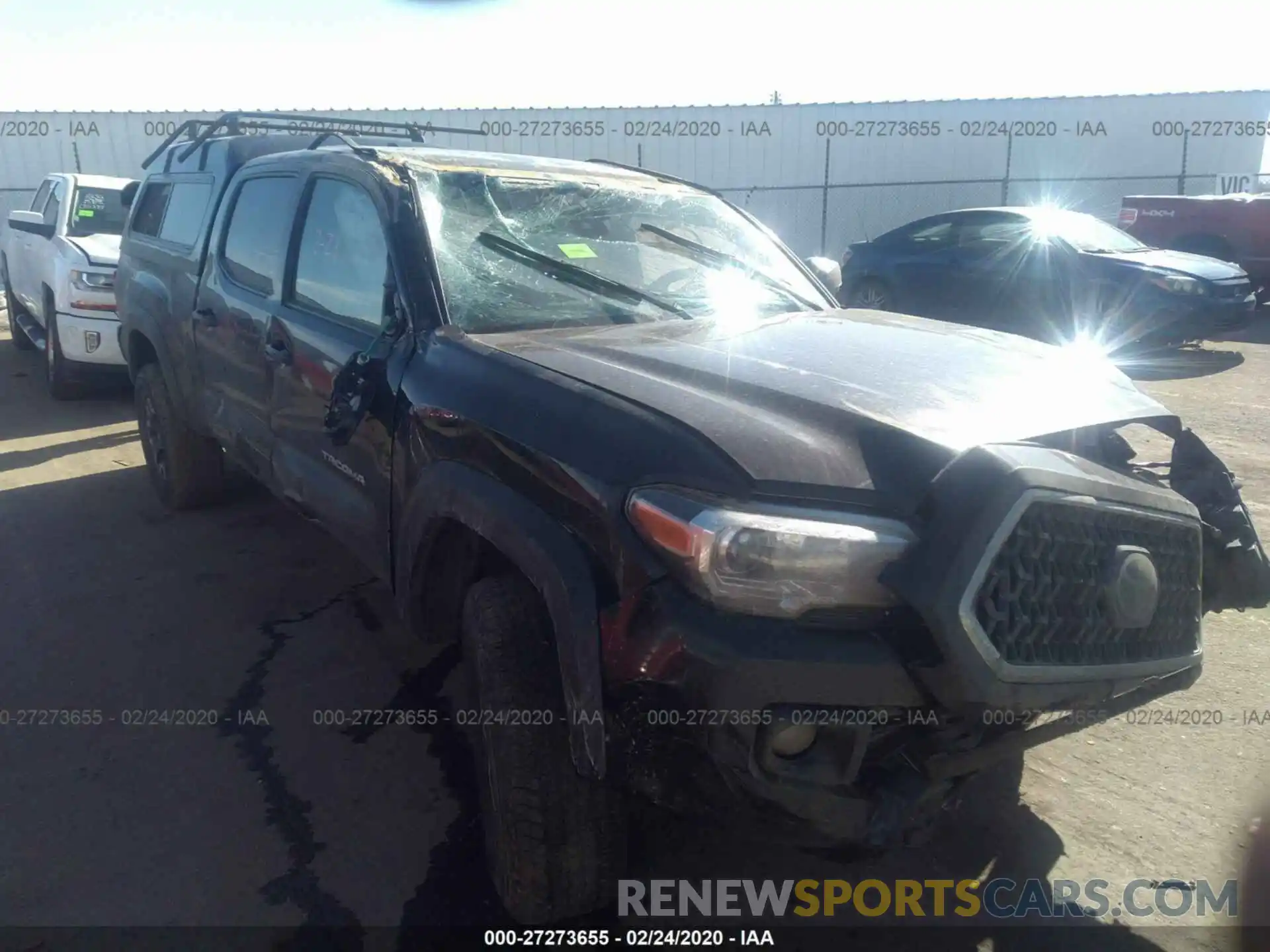 1 Photograph of a damaged car 3TMDZ5BN0KM056646 TOYOTA TACOMA 2019