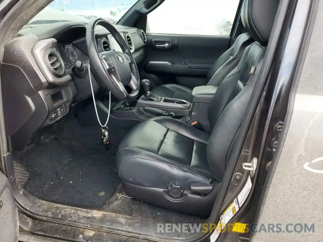 7 Photograph of a damaged car 3TMDZ5BN0KM056985 TOYOTA TACOMA 2019