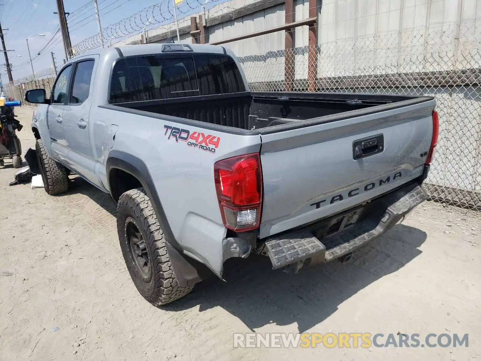 3 Photograph of a damaged car 3TMDZ5BN0KM057859 TOYOTA TACOMA 2019