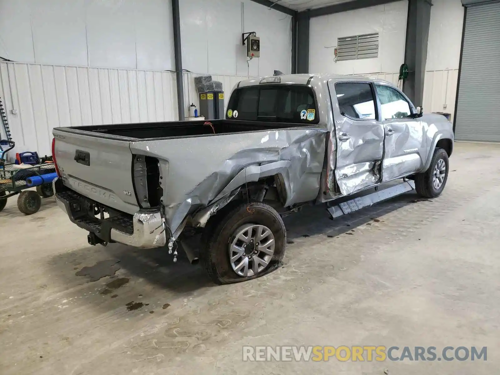 9 Photograph of a damaged car 3TMDZ5BN0KM059465 TOYOTA TACOMA 2019