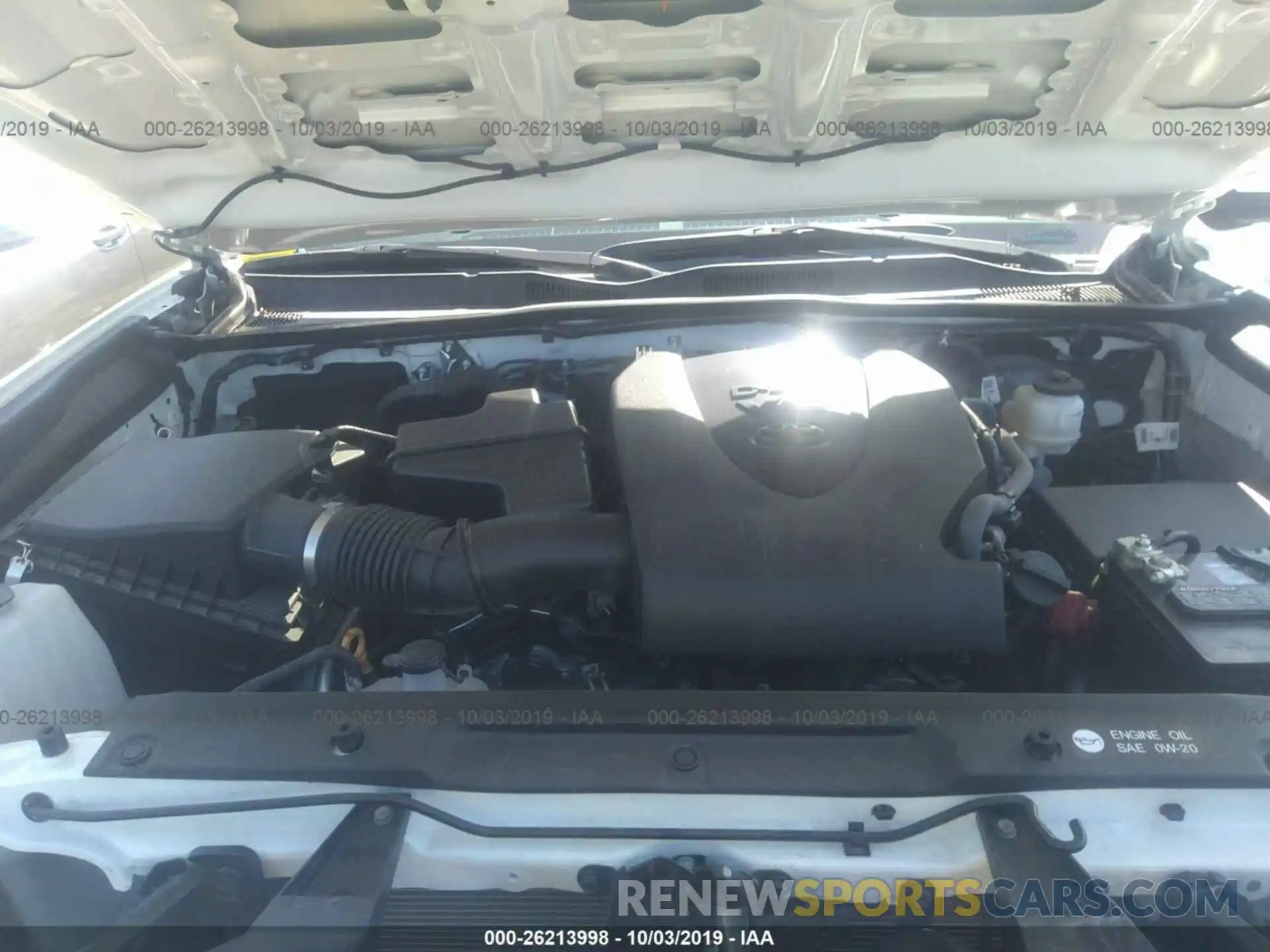 10 Photograph of a damaged car 3TMDZ5BN0KM061801 TOYOTA TACOMA 2019