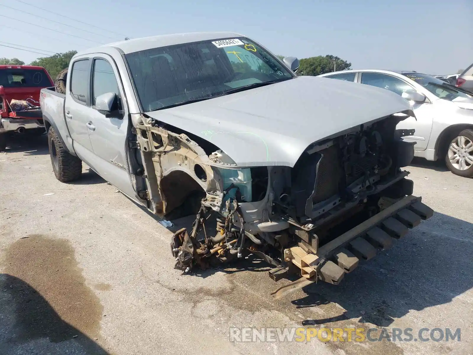 1 Photograph of a damaged car 3TMDZ5BN0KM063242 TOYOTA TACOMA 2019