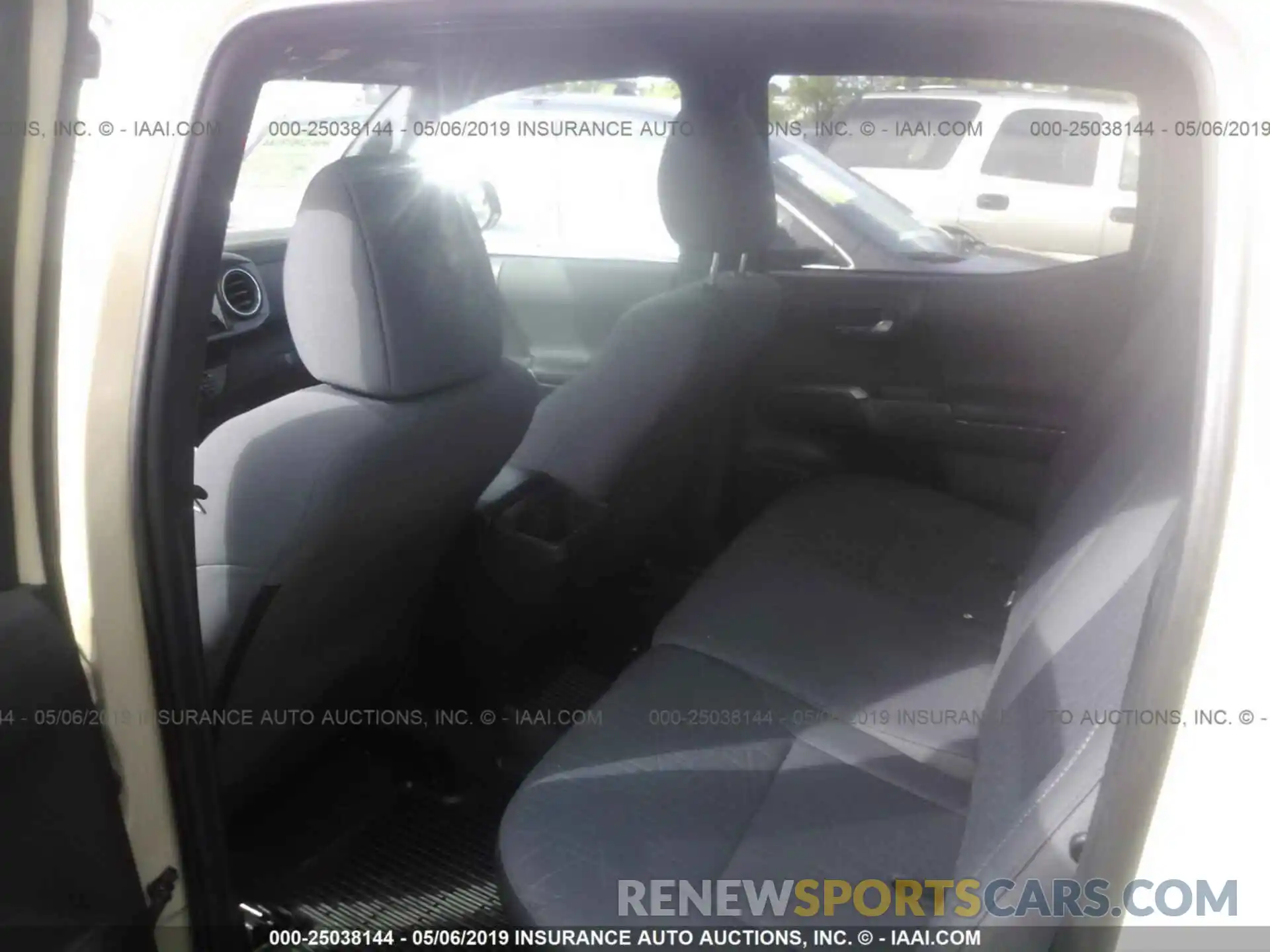 8 Photograph of a damaged car 3TMDZ5BN0KM065914 TOYOTA TACOMA 2019