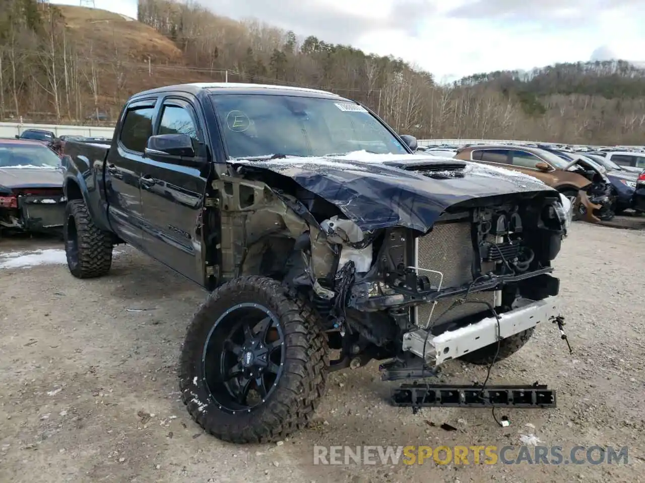 1 Photograph of a damaged car 3TMDZ5BN0KM066352 TOYOTA TACOMA 2019