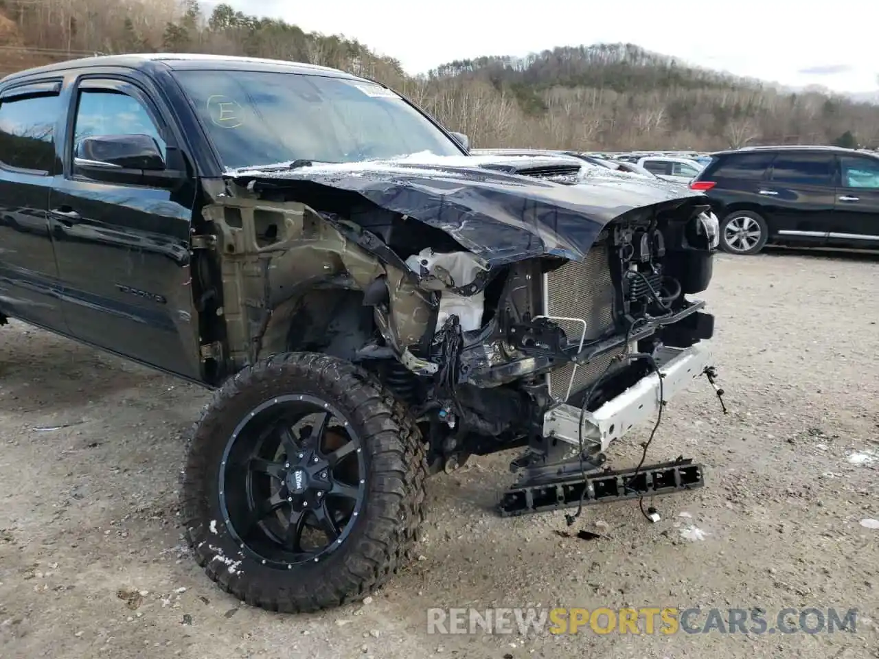 9 Photograph of a damaged car 3TMDZ5BN0KM066352 TOYOTA TACOMA 2019