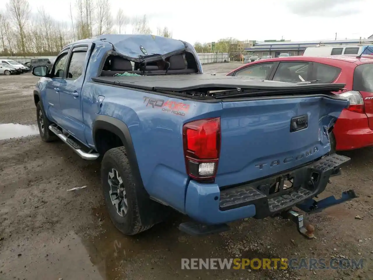 3 Photograph of a damaged car 3TMDZ5BN0KM066898 TOYOTA TACOMA 2019