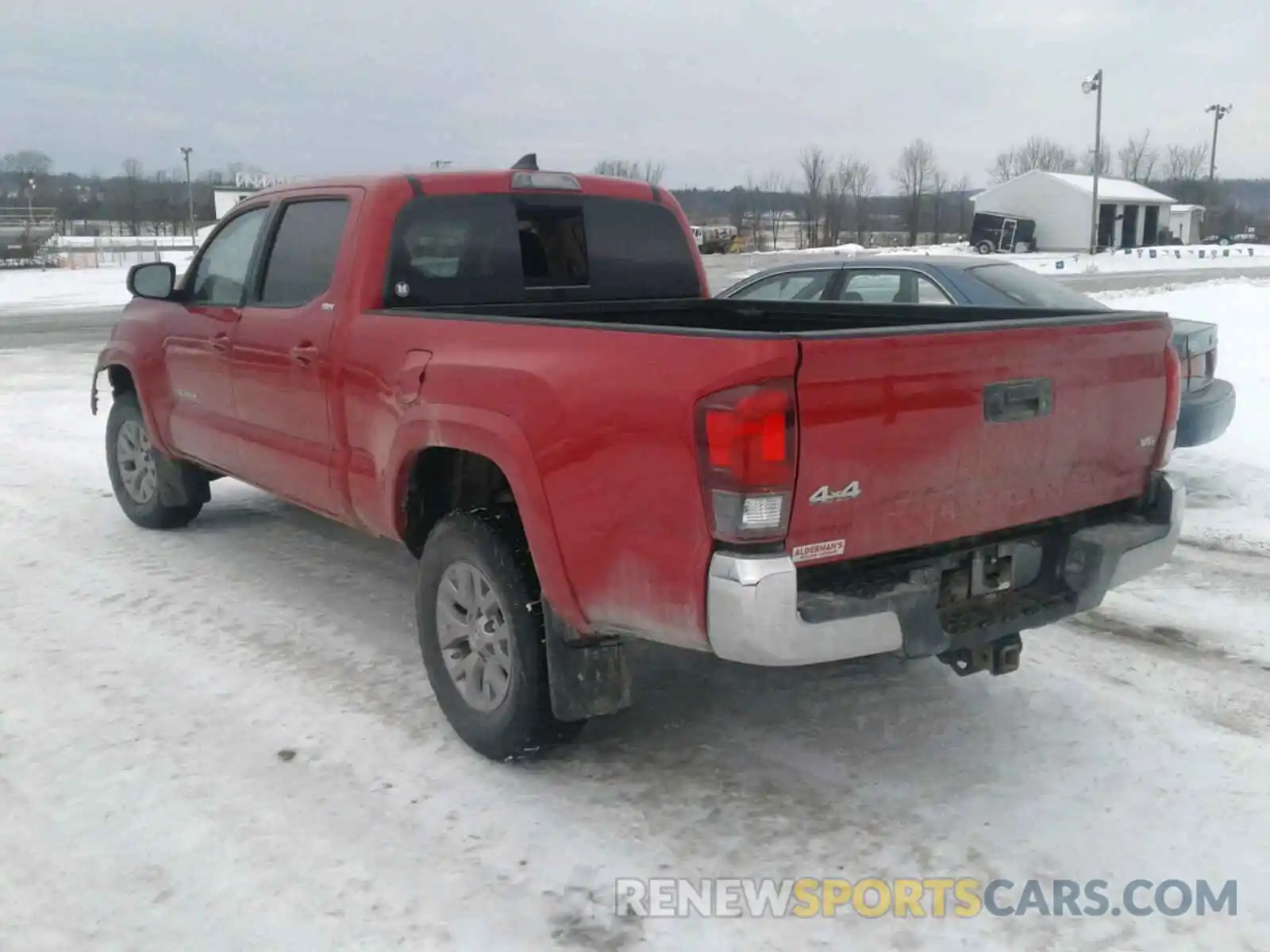 3 Photograph of a damaged car 3TMDZ5BN0KM070904 TOYOTA TACOMA 2019