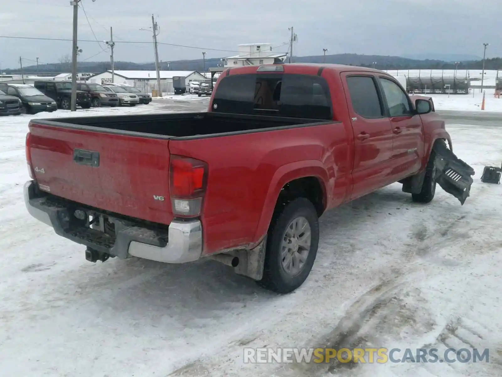 4 Photograph of a damaged car 3TMDZ5BN0KM070904 TOYOTA TACOMA 2019