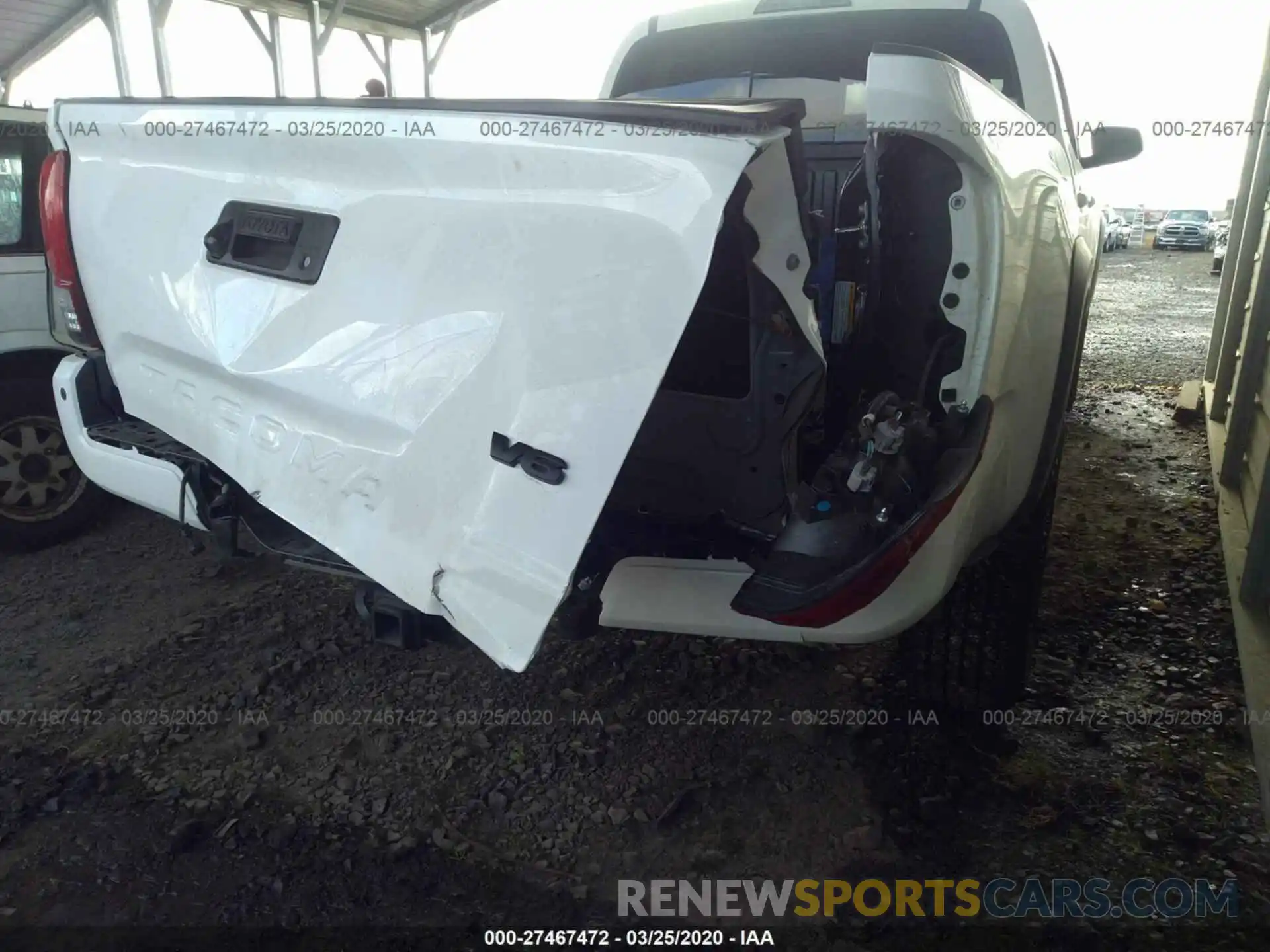 6 Photograph of a damaged car 3TMDZ5BN0KM072037 TOYOTA TACOMA 2019