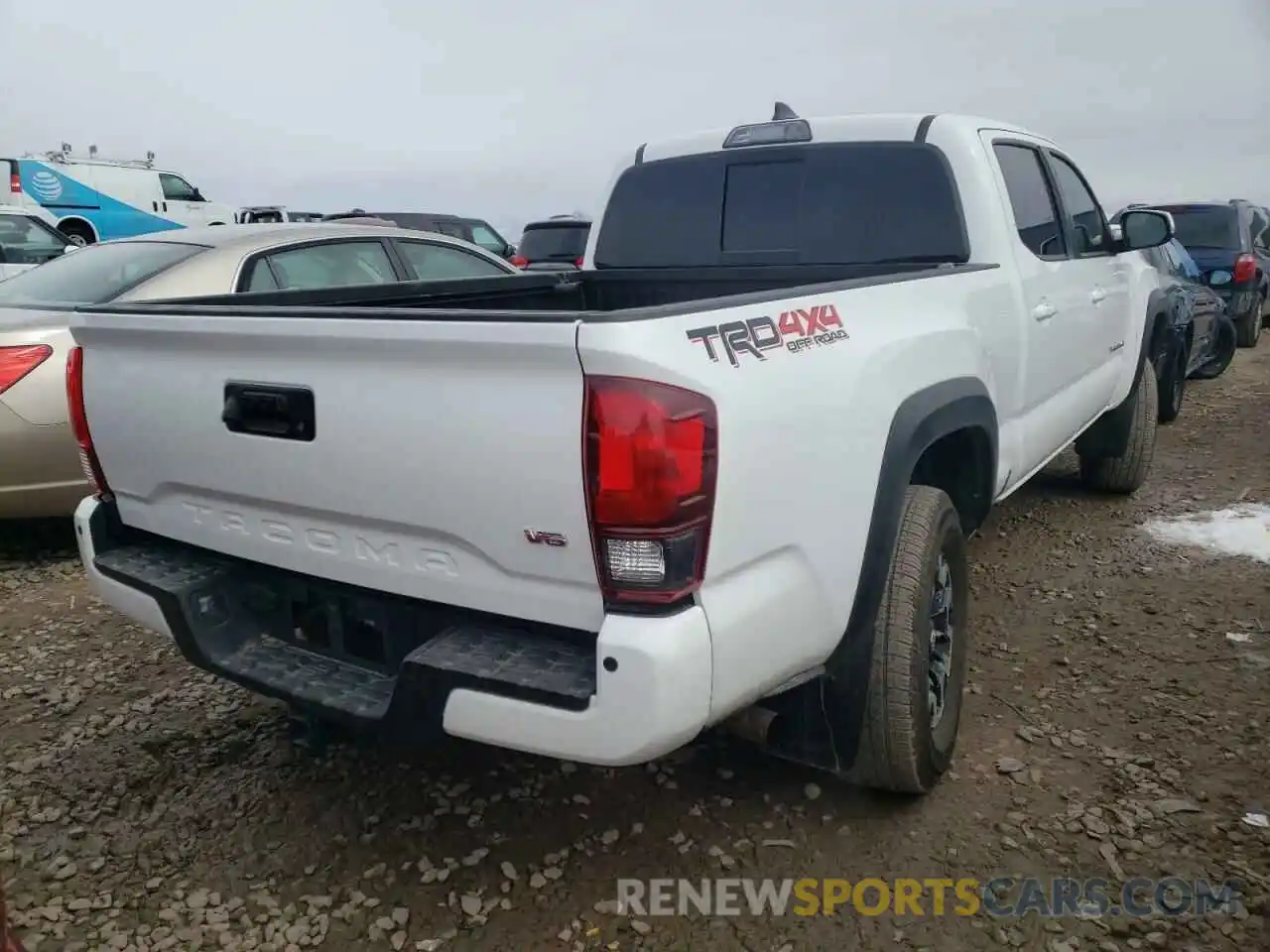 4 Photograph of a damaged car 3TMDZ5BN0KM078646 TOYOTA TACOMA 2019