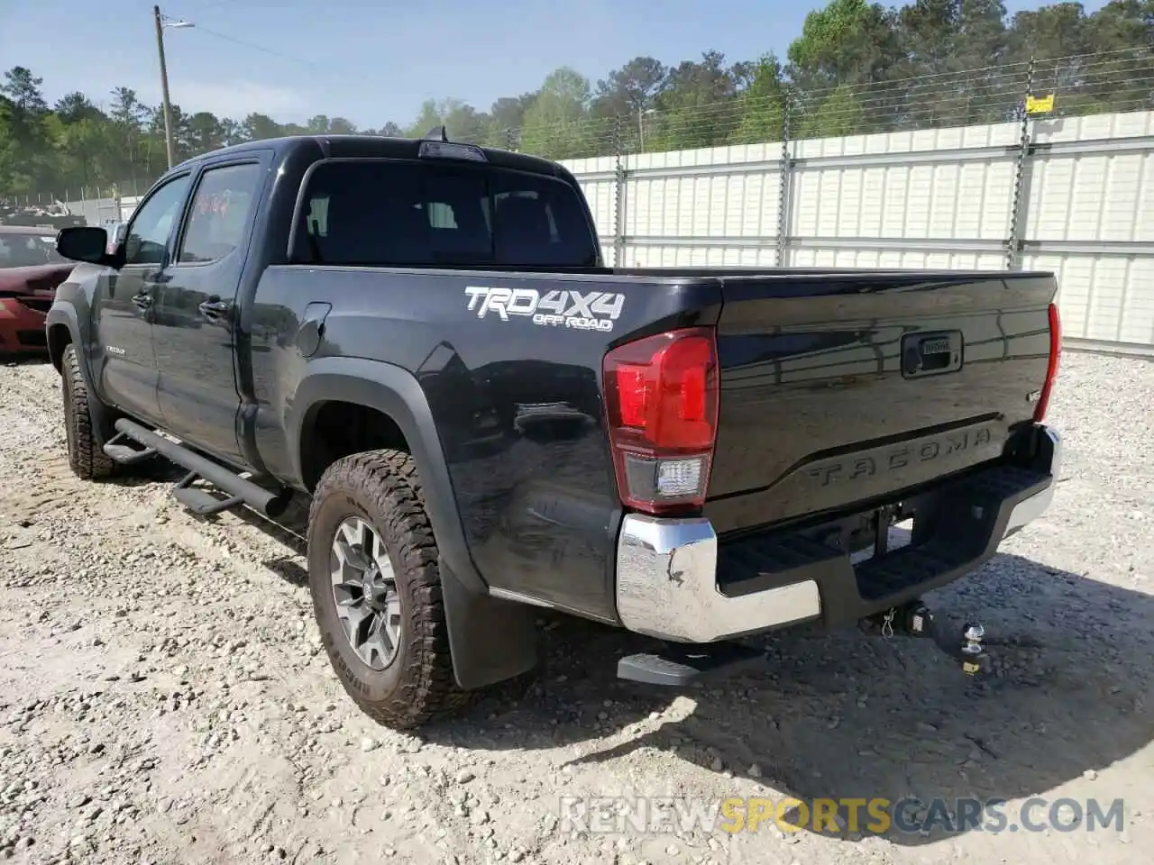 3 Фотография поврежденного автомобиля 3TMDZ5BN1KM057563 TOYOTA TACOMA 2019