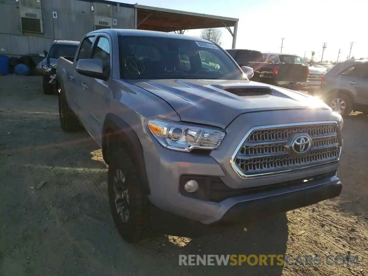 1 Photograph of a damaged car 3TMDZ5BN1KM060687 TOYOTA TACOMA 2019