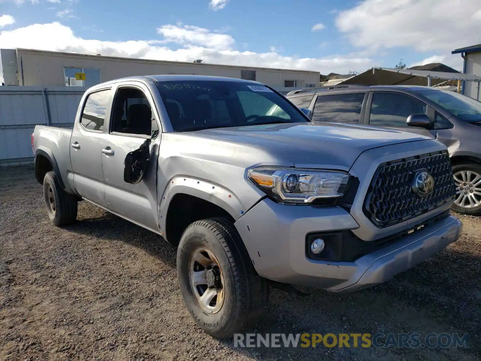 1 Photograph of a damaged car 3TMDZ5BN1KM060737 TOYOTA TACOMA 2019