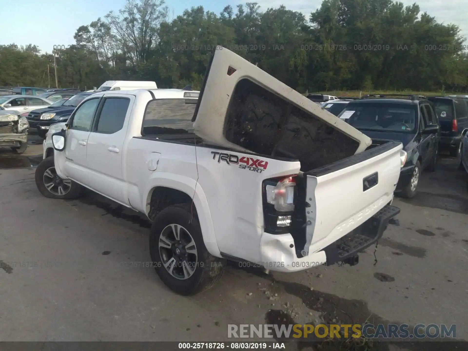 3 Photograph of a damaged car 3TMDZ5BN1KM061922 TOYOTA TACOMA 2019