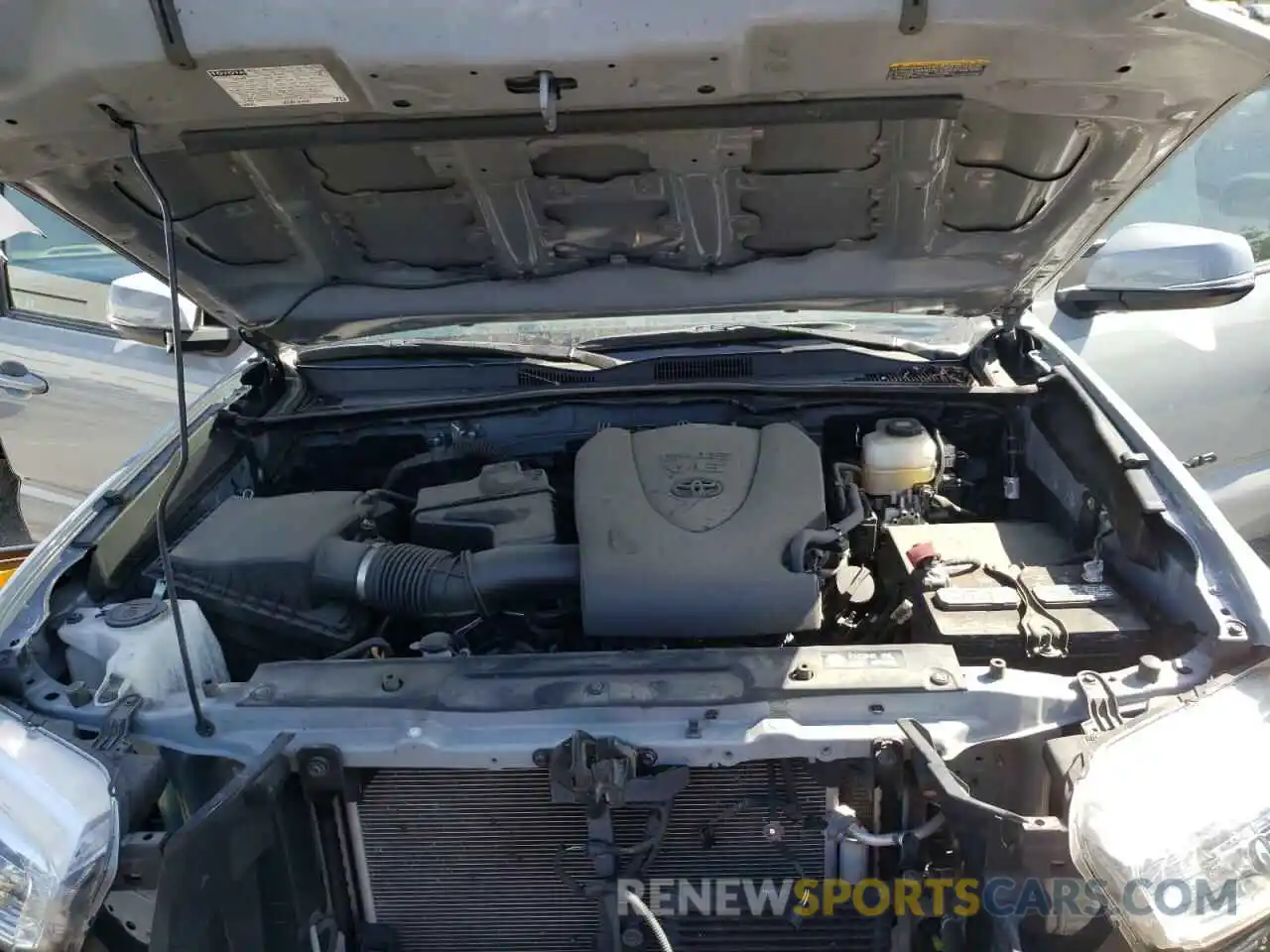 7 Photograph of a damaged car 3TMDZ5BN1KM070815 TOYOTA TACOMA 2019