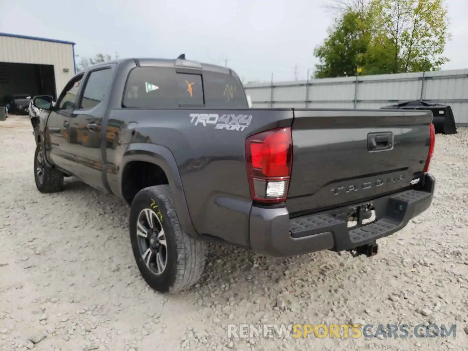 3 Photograph of a damaged car 3TMDZ5BN1KM076419 TOYOTA TACOMA 2019