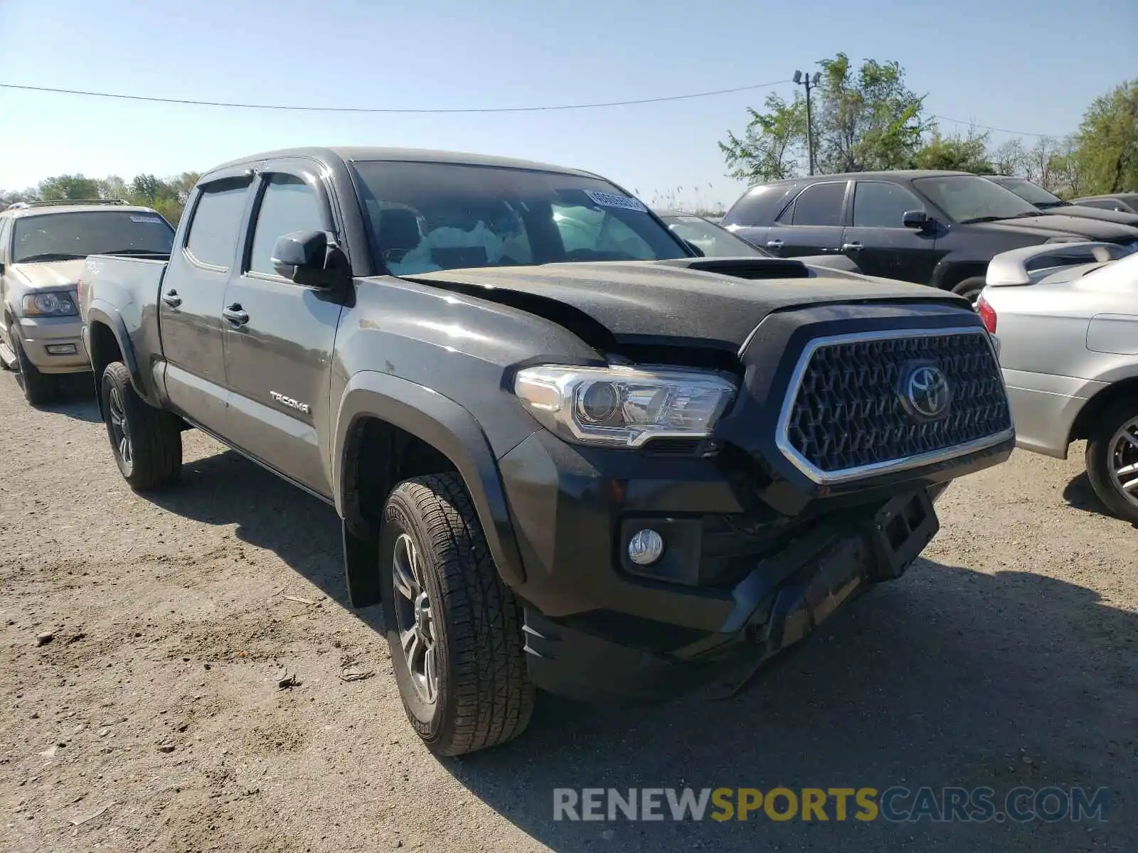 1 Photograph of a damaged car 3TMDZ5BN1KM079255 TOYOTA TACOMA 2019