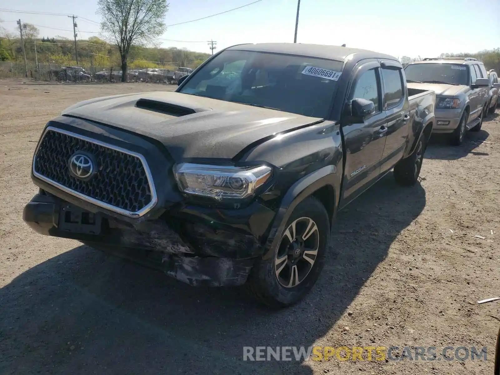 2 Photograph of a damaged car 3TMDZ5BN1KM079255 TOYOTA TACOMA 2019