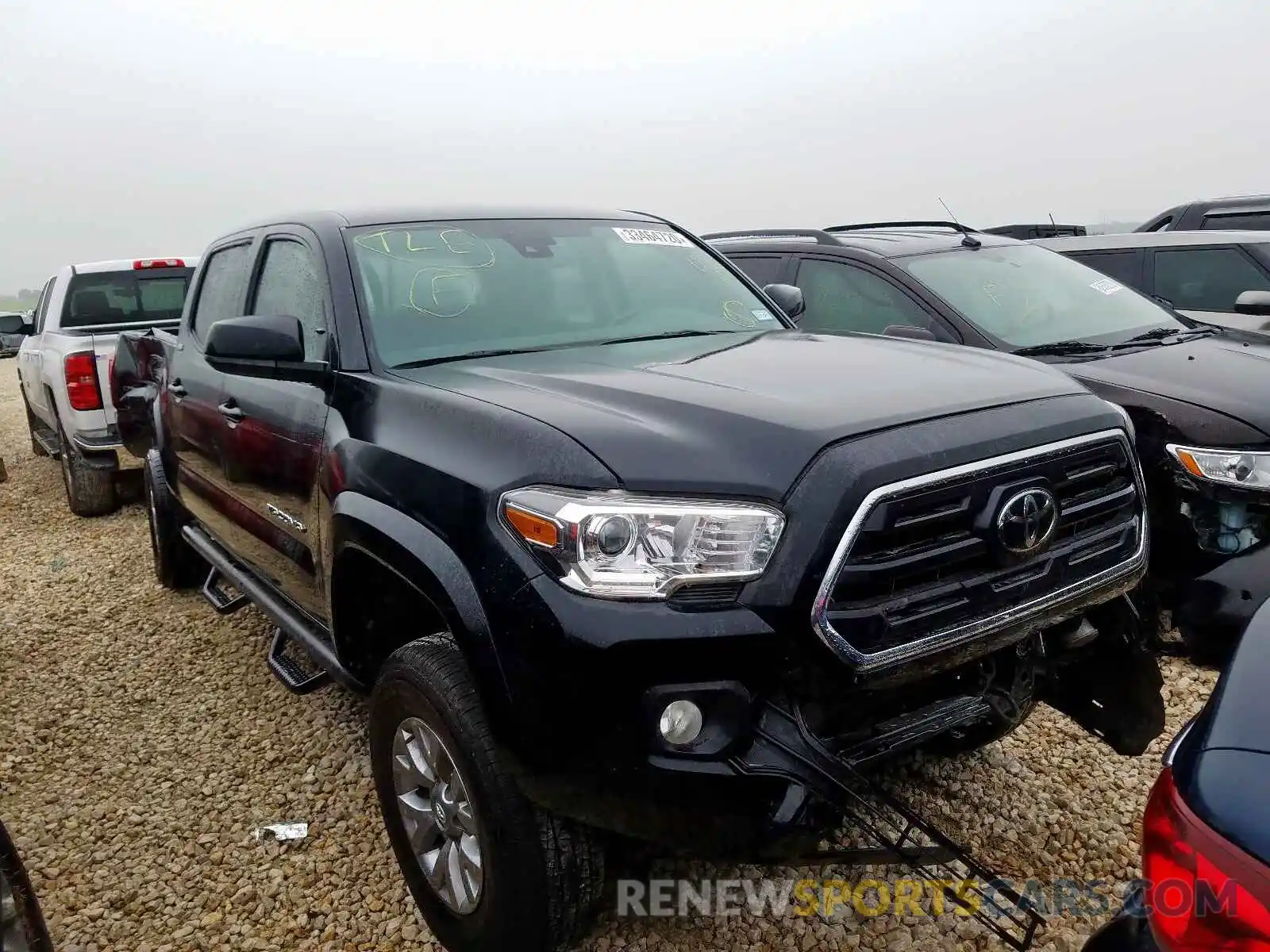 1 Photograph of a damaged car 3TMDZ5BN2KM055143 TOYOTA TACOMA 2019