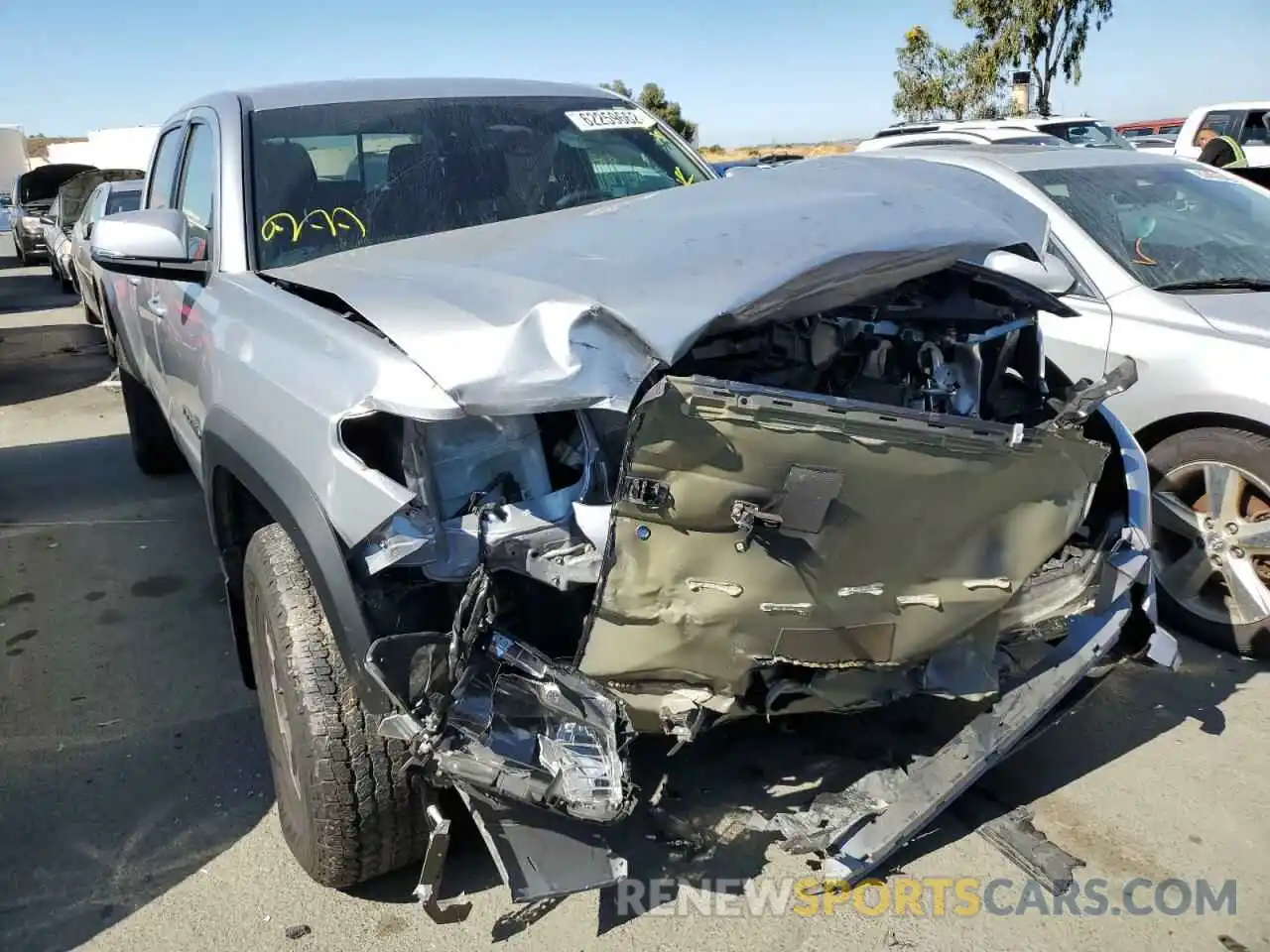 1 Photograph of a damaged car 3TMDZ5BN2KM055191 TOYOTA TACOMA 2019